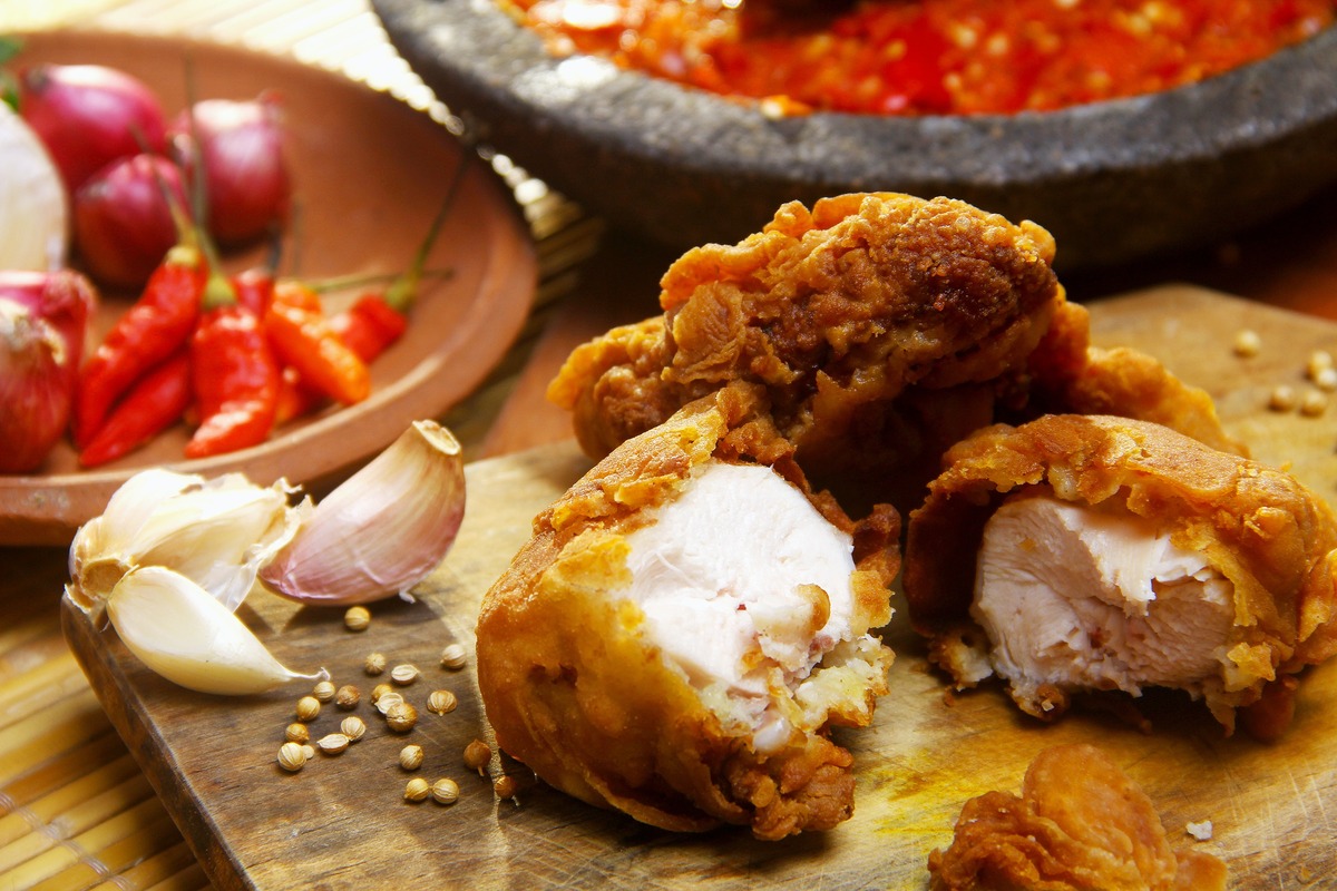 7 Sauces for Fried Chicken
